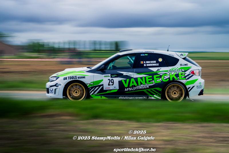 slides/Rally%20wagen%2029%20Busseboom.jpg